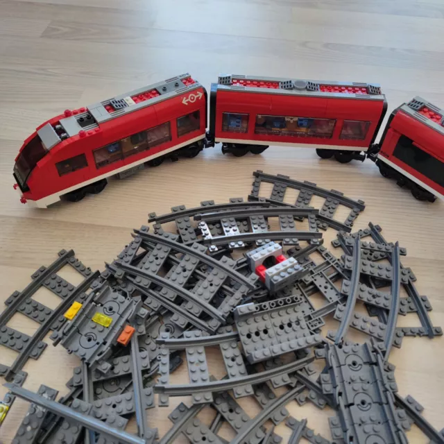 Lego City Passagierzug, 7938, 3 Wagen, viele Schienen, gebraucht