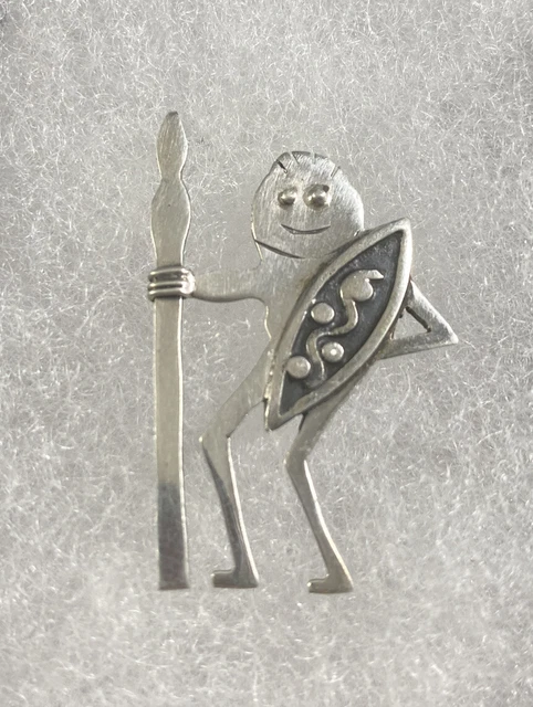 925 Silber Stammesmann hält Schild & Speer Anhänger