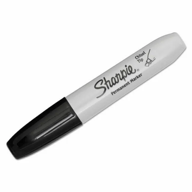 Sharpie Felt Tip Pens, Fine Point (0.4mm), 4 Count Black Ink