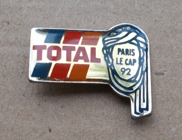 Pin's Lapel pin's pin RALLYE RAID DAKAR 92 Vérifications Prologue ROUEN CAMION