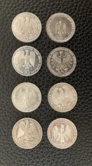 10 DM Münzen, verschiedene Motive von 1987 bis 1990 zur Auswahl