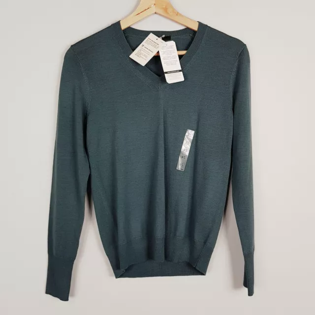 UNIQLO Womens Size XS or 8 Green Extra Fine Merino Wool VNeck Sweater Jumper NEW