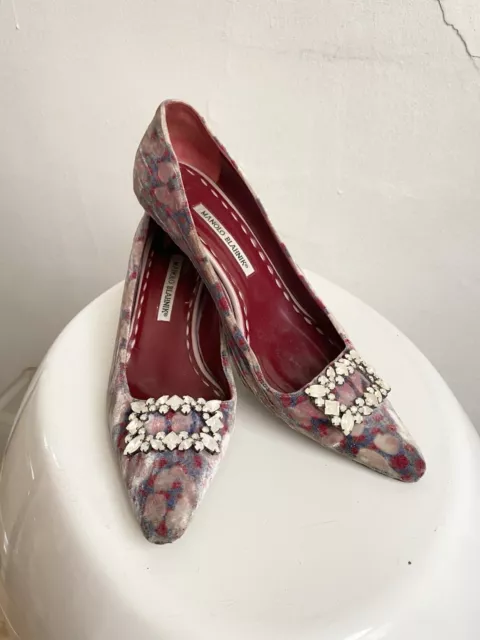 Manolo Blahnik Leopard Velvet Diamond Rhinestone Buckle Heels Sz 39 Euro