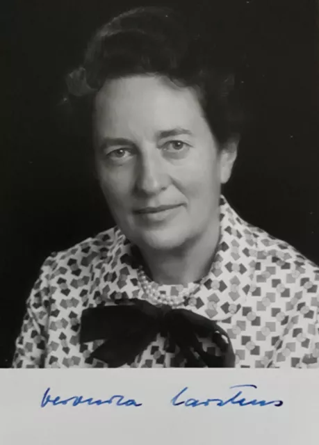 Veronika Carstens 1923-2012 / First Lady 1979-1984 / Original Autogramm