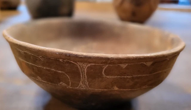 Nice Solid Ripley Engraved Caddo Bowl Ancient Native American Indian Pottery
