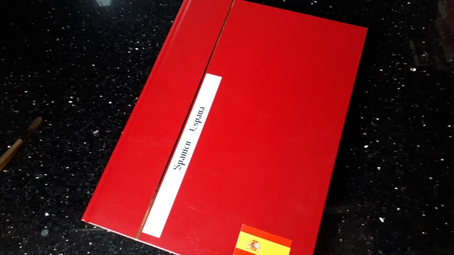 BRIEFMARKEN  "SPANIEN", unsortierte Sammlung ab Klassik auf 28 Albumseiten, TIP