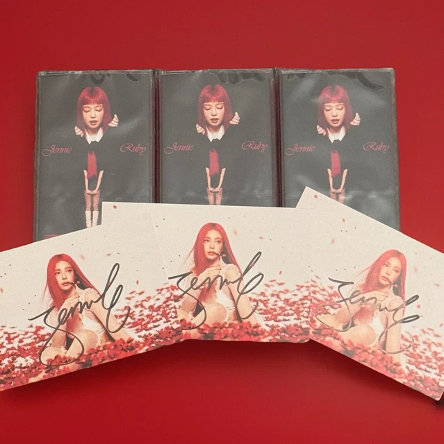 Jennie-Blackpink-Ruby-Album-Cassette-Aut