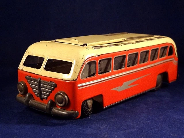 Ancien Jouet Bus En Tôle, Avec Remontoir. Dans Son Jus Sortie De