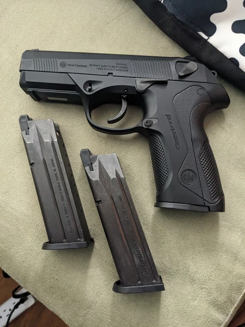Airsoft Tokyo Marui PX4 package