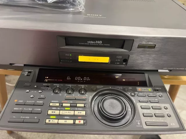 Sony EV-NS9000 High-Quality Hi8 Video Cassette Recorder Deck from Japan