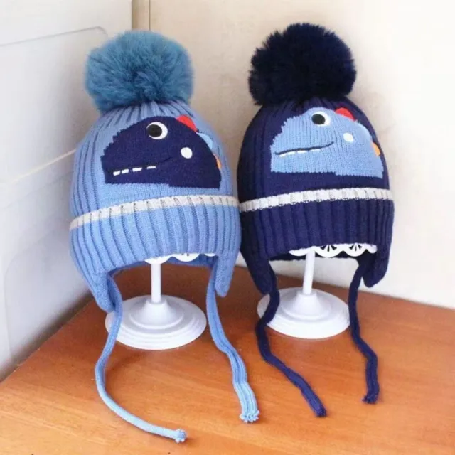 Cappelli a maglia invernali caldi per bambini caldi