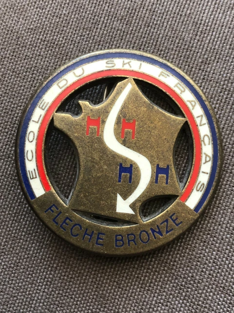 INSIGNES BROCHES ECOLE du Ski Français Le CHAMOIS de FRANCE et ARBOIS