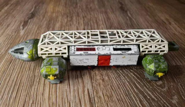 Space 1999 - Dinky Meccano Eagle Transporter Original Green  Gerry Anderson