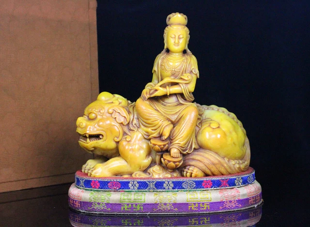 Chinese Exquisite Handmade Guanyin carving Shoushan Stone Statue