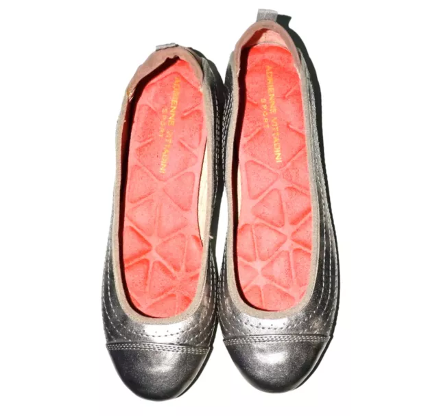 NWOB Adrienne Vittadini Sport leather Slip On Comfort Flats Women's 6.5 MOONER 2