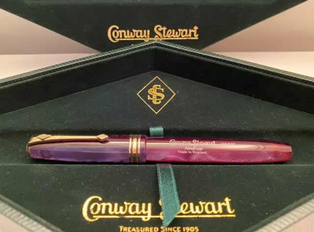 Conway Stewart limited edition 105/500 Amethyst Lumina fountain pen 18ct nib