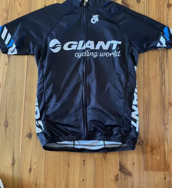 GIANT Cycling Jersey S To M + free 700 18-25 48mm Presta Tube.