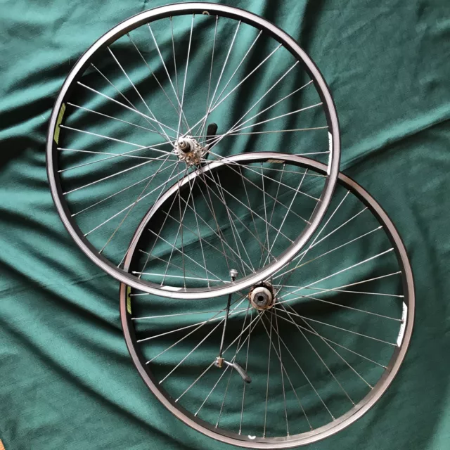 Campagnolo 26" Wheelset with 8 Spd MTB Centaur 32h Freehub and Campy Contax Rims