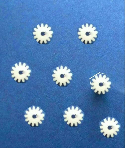 8PCS Motor Plastic Gears Wheel 13 Teeth 0.4 Die Gear Length 4.7mm Diameter 2mm