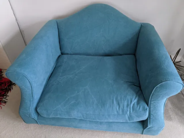 Loaf Snuggle Love Chair 2 Person Low Sofa
