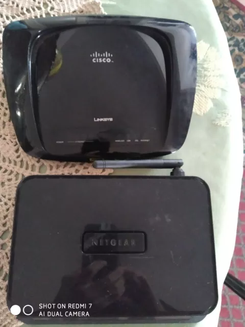 ROUTER NETGEAR DGN1000 e CISCO LINKSYS WAG320N NO ALIMENTATORI USATI FUNZIONANTI