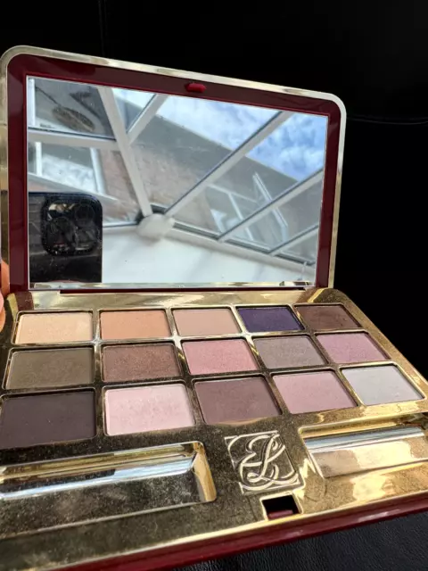 Estée Lauder Deluxe Eyeshadow Compact Discontinued / Please Read