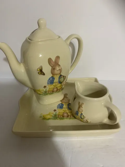 Vintage Tea Set Easter Bunny Ceramic  Tea Pot Creamer & Serving Tray Cream Rare