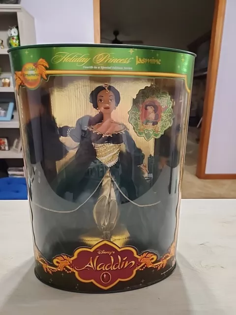 Disney Aladdin Holiday Princess Jasmine 1999 Mattel Barbie Doll NEW IN BOX