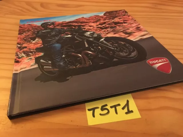 Ducati Diavel carbon  prospectus moto brochure livre book prospekt catalog