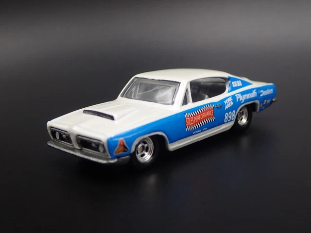 Road Signature 1969 Plymouth Barracuda - Modèle Réduit 1/18 Moulé Sous Pression Jaune