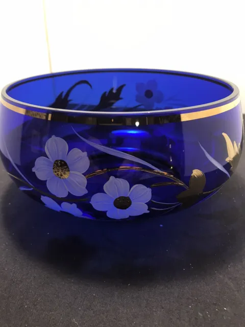 Vtg Cobalt Blue Bohemian Bowl with Gold inlay and hand painted flowers 7.5"