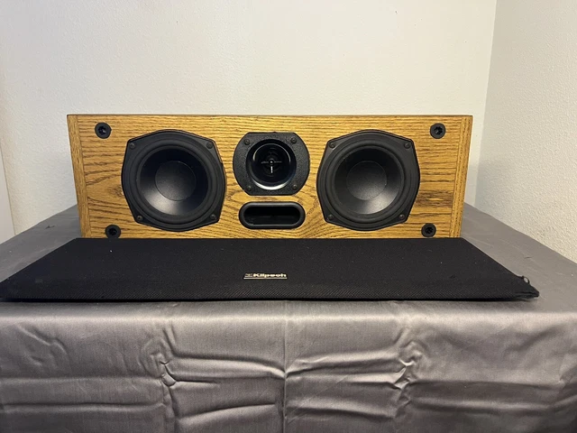 Klipsch KV-2, Center Channel Speaker, Working Condition And Good Cosmetic.