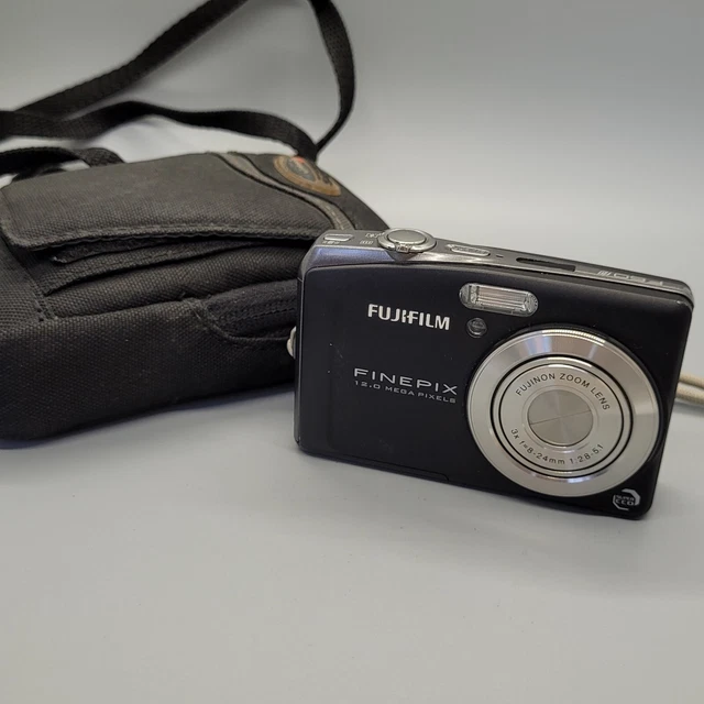 Fujifilm FinePix F60fd 12.0MP Compact Digital Camera Black Tested