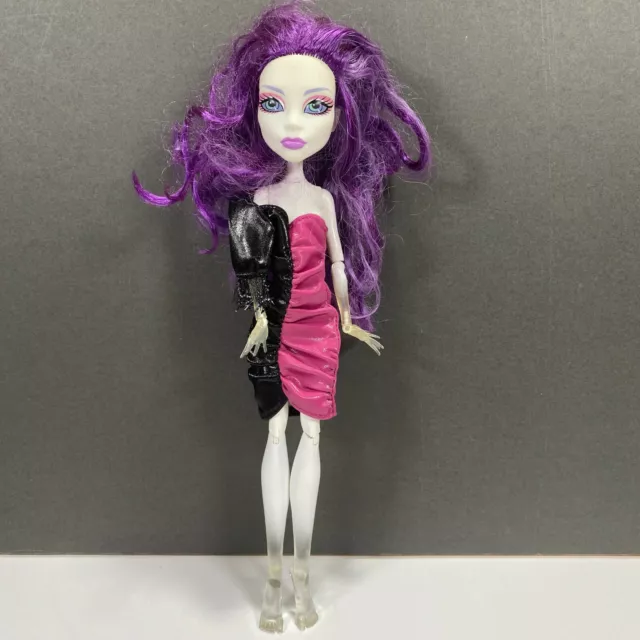 Monster High Dead Tired Doll Spectra Vondergeist Wrong Dress Nude