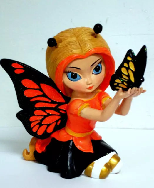 Hamilton Jasmine Becket-Griffith Beautiful as a Butterfly Cute as a Bug Figure Hamilton Jasmine Becket-Griffith Beautiful as a Butterfly Cute as a Bug Figure