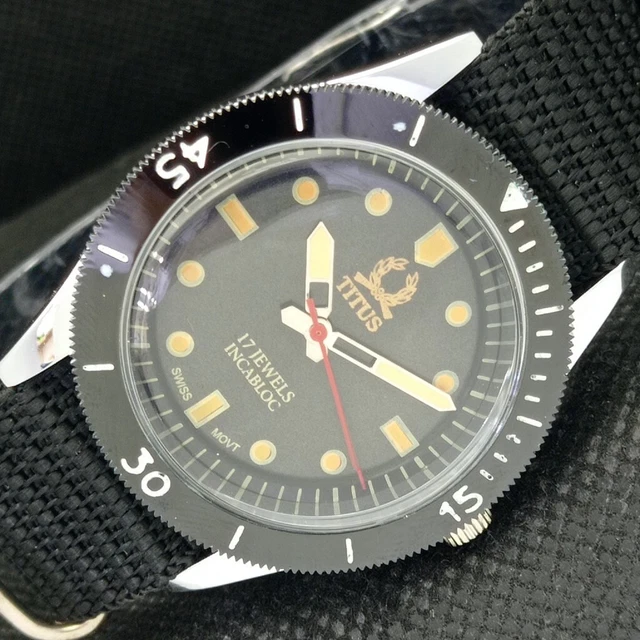 40MM VINTAGE TITUS WINDING SWISS MENS TURNABLE BEZEL BLACK WATCH 587e-a309220-5