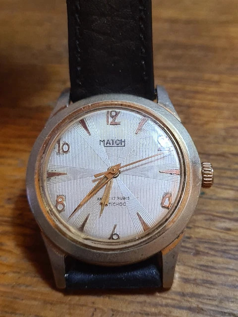 Boîtier De Montre à Guichet Pour Calibre LORSA 238A FE-140 - Plaqué Or, Neuf Sans Bracelet