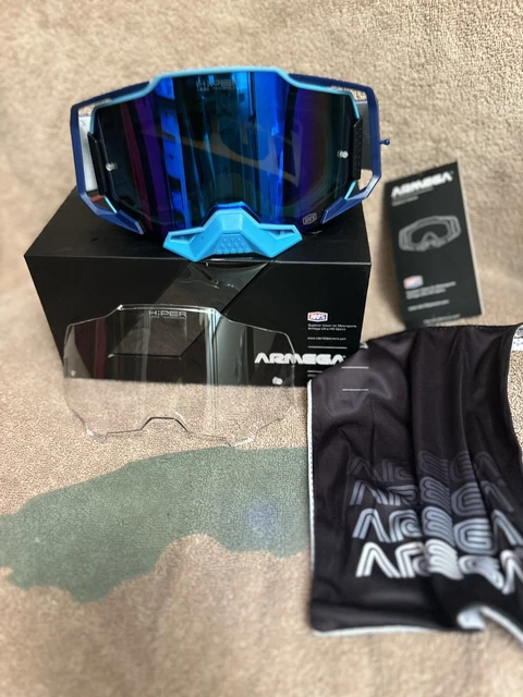 Armega Forecast Snow Goggles - Nuketown Clear Lens With Self-Cleaning Film System - View #11