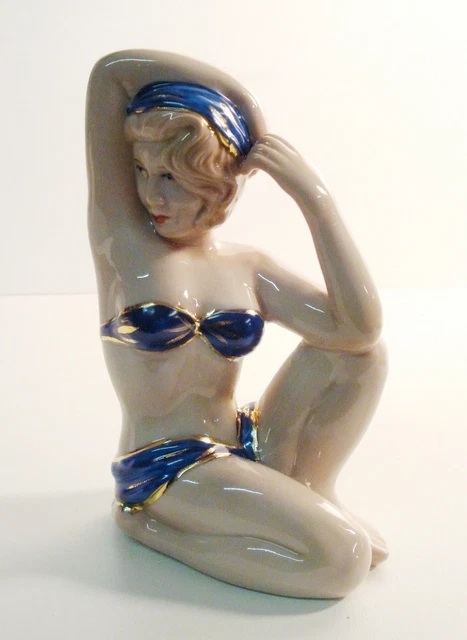 Statuette Femme Baigneuse Art Déco Années 1930 - Style Bruno Zach, En Céramique, état Bon Mais Sale