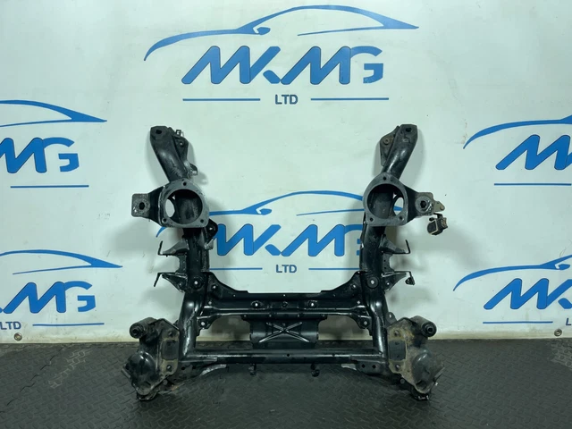 BMW F30 F31 Rear Left Wheel Carrier / Hub Axle - Genuine OE 6792523, 33326792523