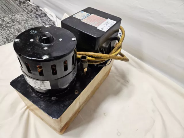 Beckett  Cu551Ul Pump W/ Fasco 1/4 Hp Motor 115 Vac @ 4 Amps