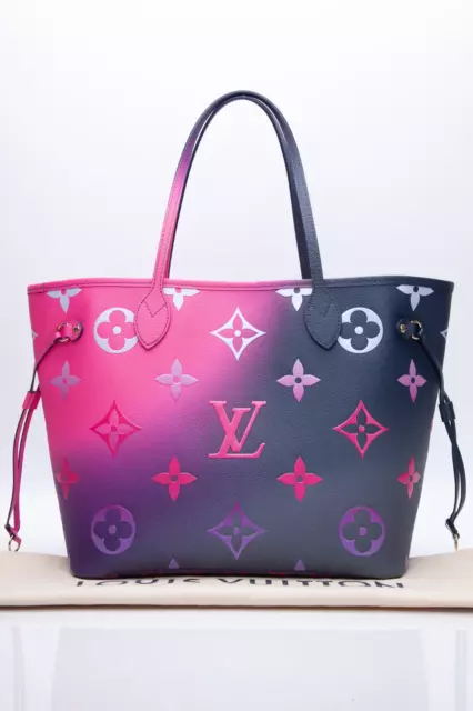 NEW Louis Vuitton Giant Monogram Neverfull MM Sunrise Pastel Spring in the  City