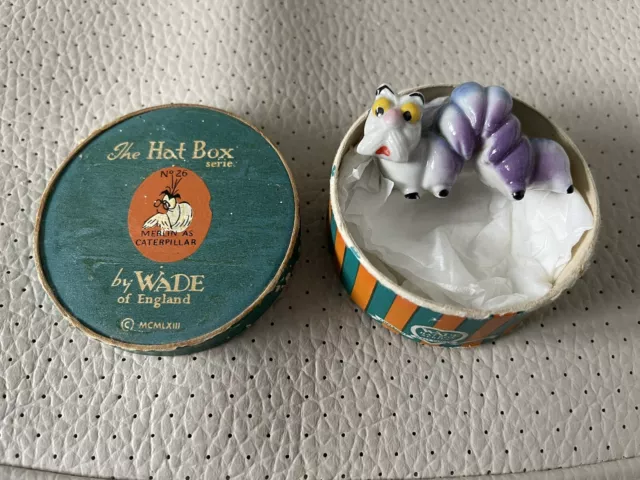 Collectable Rare Wade Disney Hatbox Merlin As Caterpillar With Sticker Boxed 3