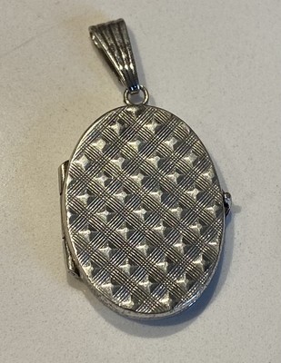 G & L petit pendentif porte photo argent 925,avec beliere,ancien,P 9g,L3cm 