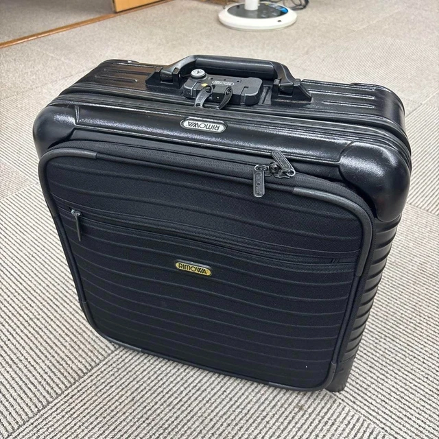 RIMOWA BOLERO BUSINESS TROLLEY 2輪 861.50 Shop RIMOWA Lufthansa Bolero Multiwheel Busin – Luggage Factory