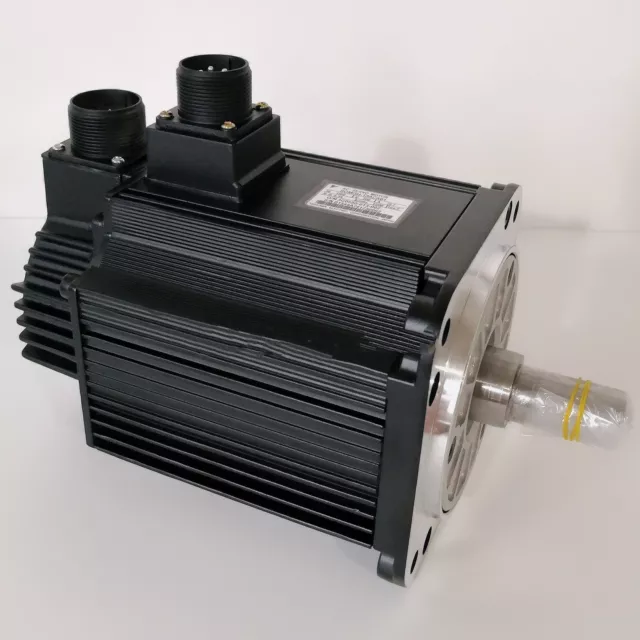 one Used yaskawa SGMGH-05ACA61 Servo Motor Fast Delivery