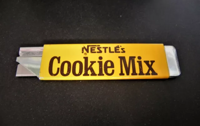 KGUFO Nestle's Advertising Box Cutter Cookie Mix Blade Candy Chocolate Knife 1