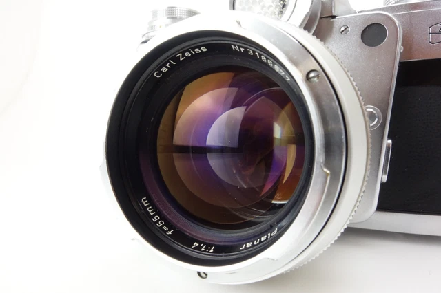 Zeiss Planar 55mm f1,4 Z20556 mit Contarex Bulls Eye jn016