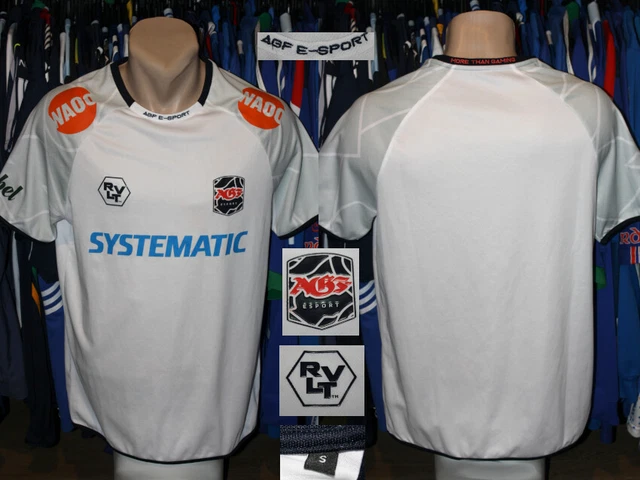 AGF Aarhus Denmark home fully signed football shirt 15/16 Hummel Size M/L