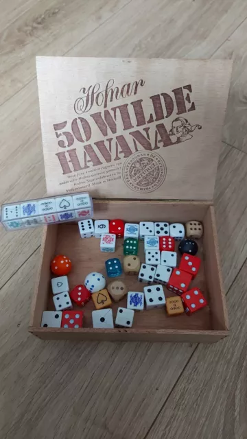 Vintage Dice Numbered Pieces. Poker Dice. In A Vintage Cigar Box. Fabulous Lot